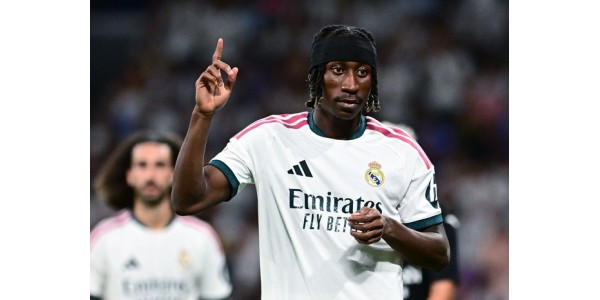 Distribuição Posicional dos Jogadores do Real Madrid na Nova Época Distribuição Posicional dos Jogadores do Real Madrid na Nova Época